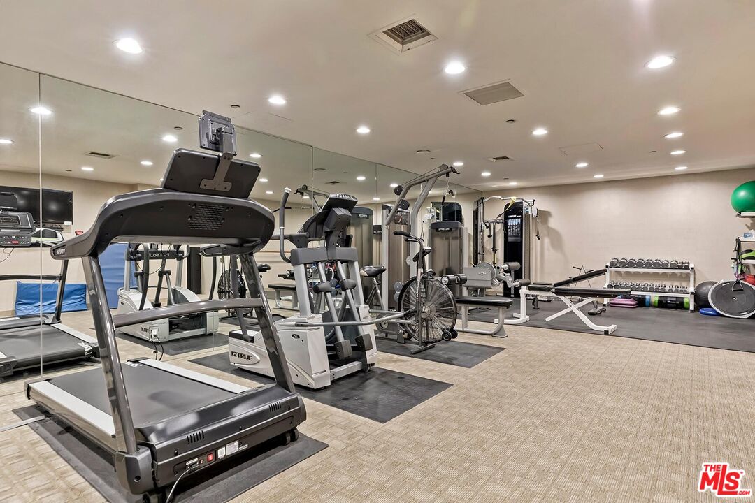 300 N Swall Dr Unit: 408