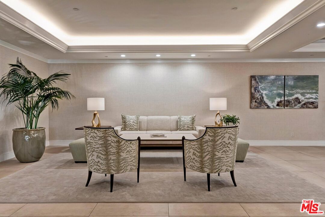 300 N Swall Dr Unit: 408