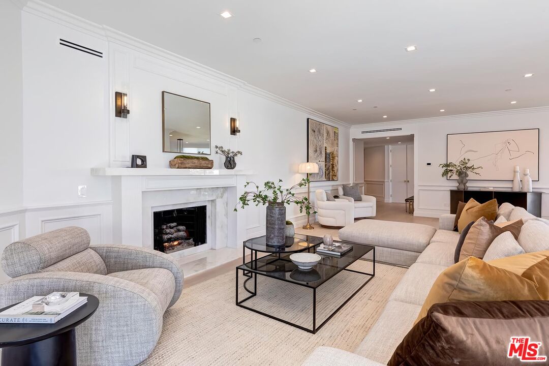 300 N Swall Dr Unit: 408