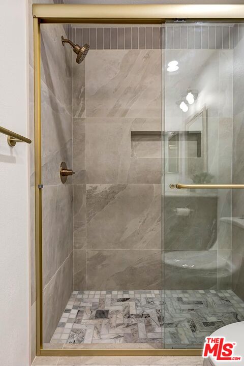 1633 S Bentley Ave Unit: 204
