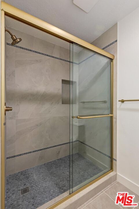 1633 S Bentley Ave Unit: 204