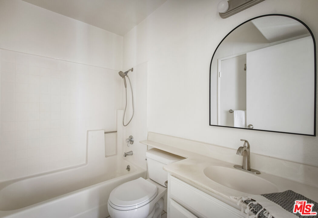 6140 Monterey Rd Unit: 312