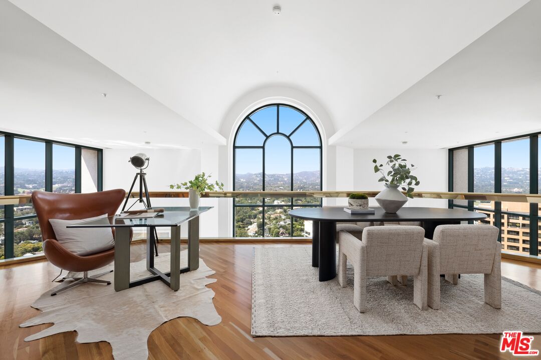 10490 Wilshire Blvd Unit: PH4