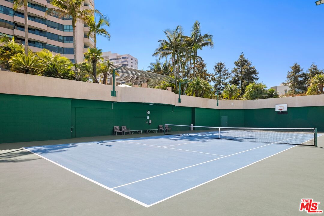 10490 Wilshire Blvd Unit: PH4