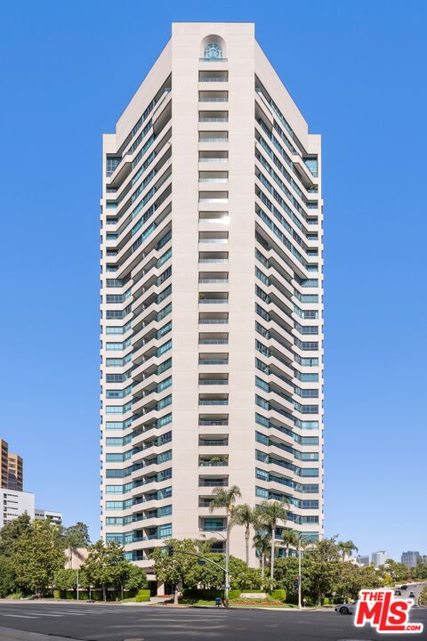 10490 Wilshire Blvd Unit: PH4