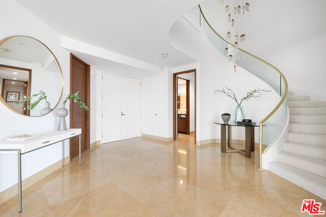 10490 Wilshire Blvd Unit: PH4