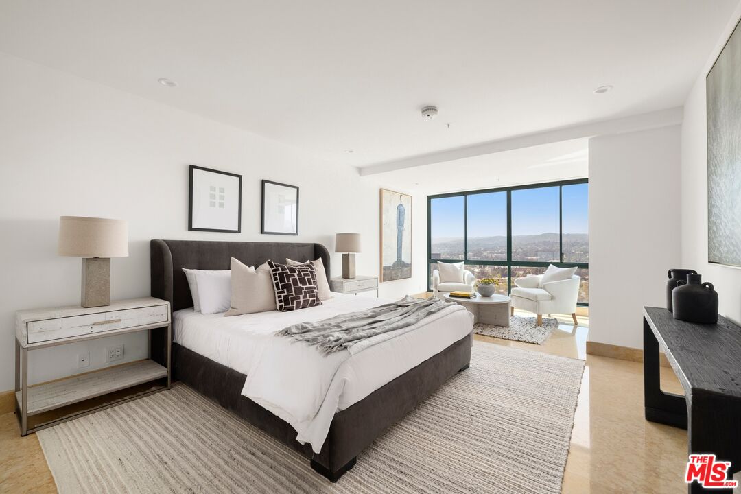 10490 Wilshire Blvd Unit: PH4