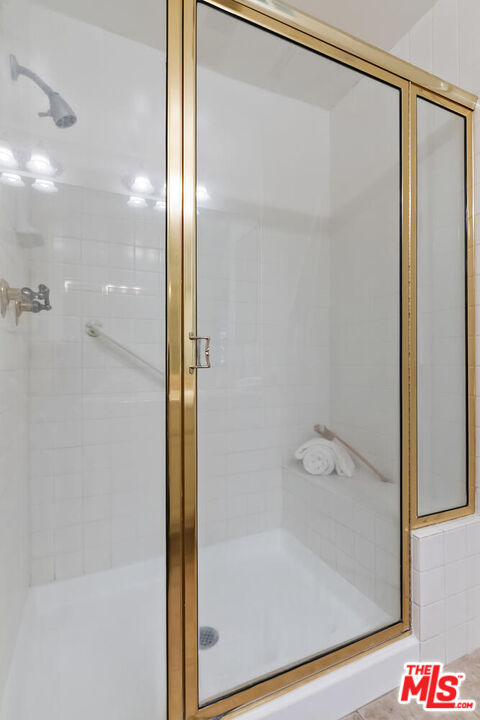 2131 Century Park Ln Unit: 109