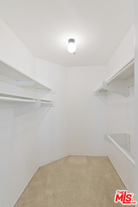 2131 Century Park Ln Unit: 109