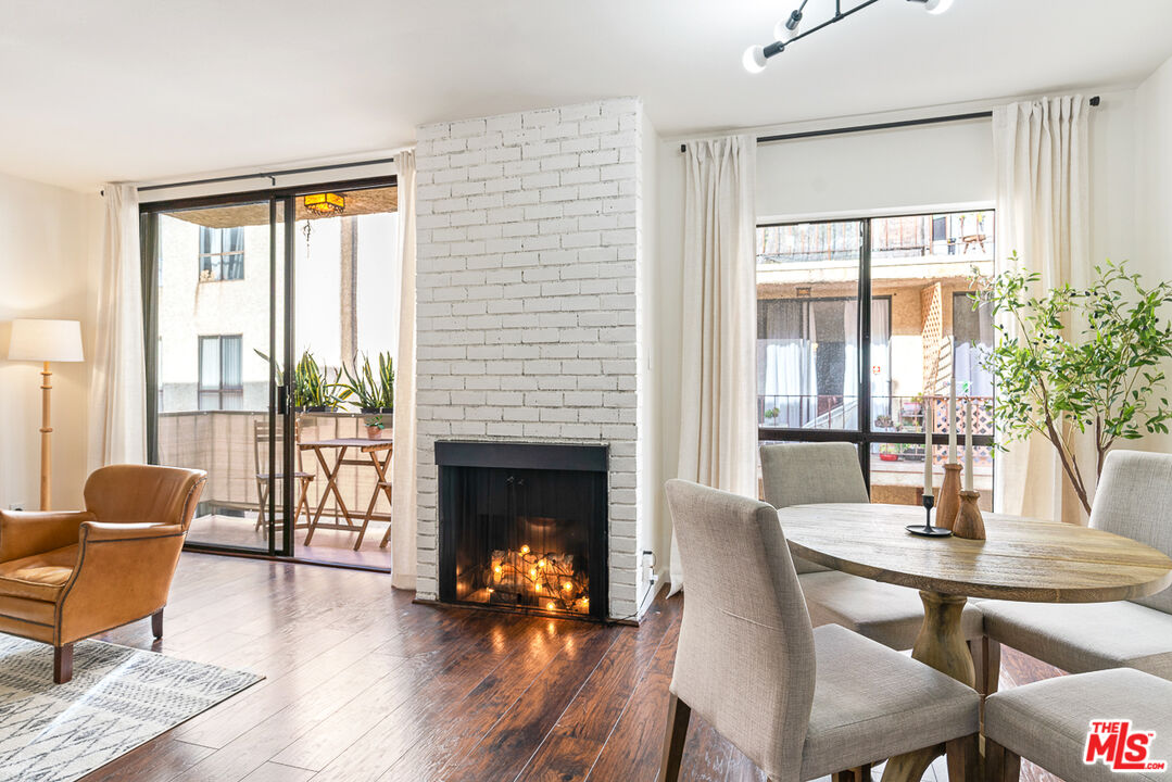 1750 Camino Palmero St Unit: 442