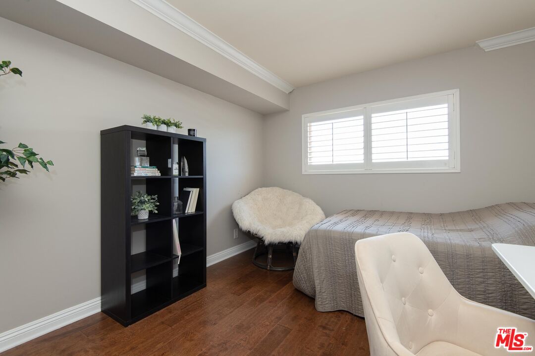 1000 S Westgate Ave Unit: 417