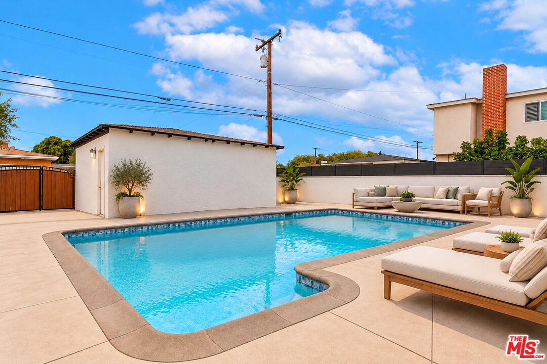 4047 Artesia Blvd
