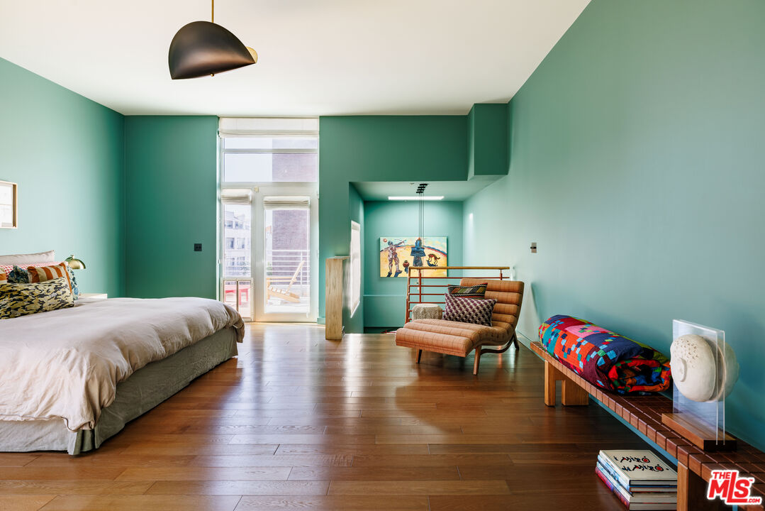 940 E 2nd St Unit: 38