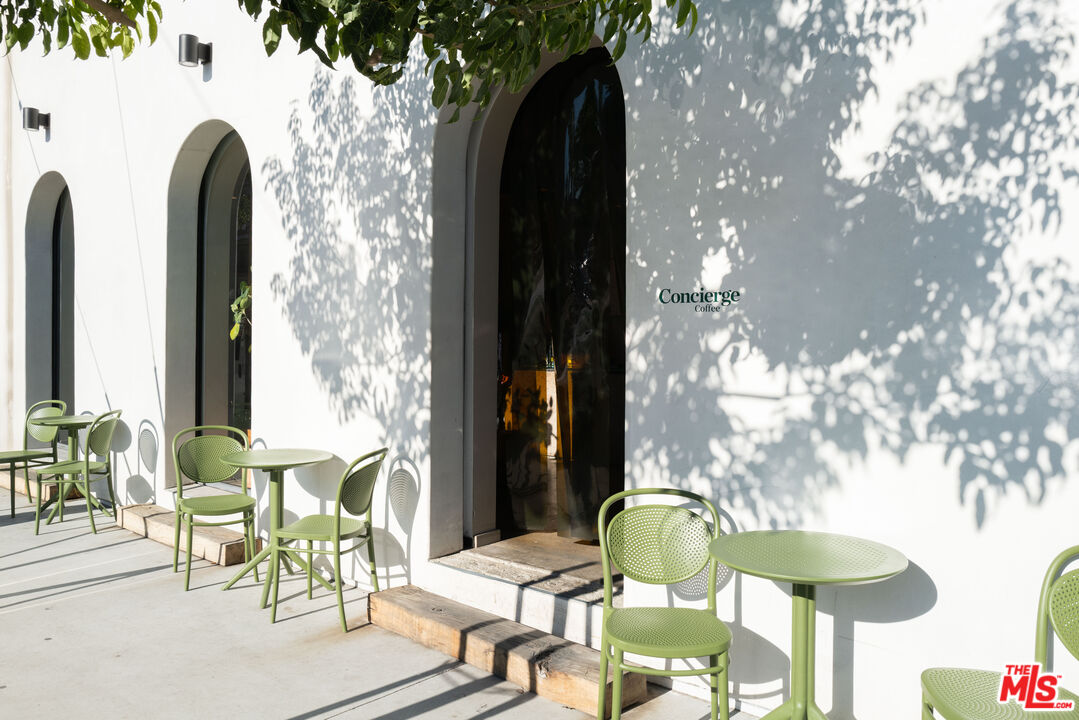 940 E 2nd St Unit: 38