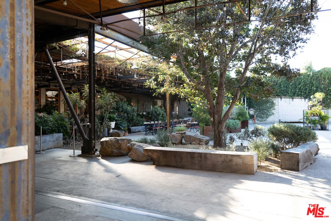 940 E 2nd St Unit: 38