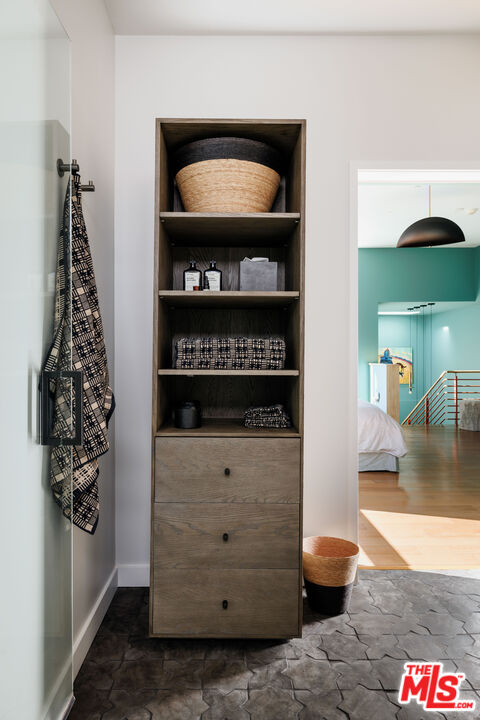 940 E 2nd St Unit: 38