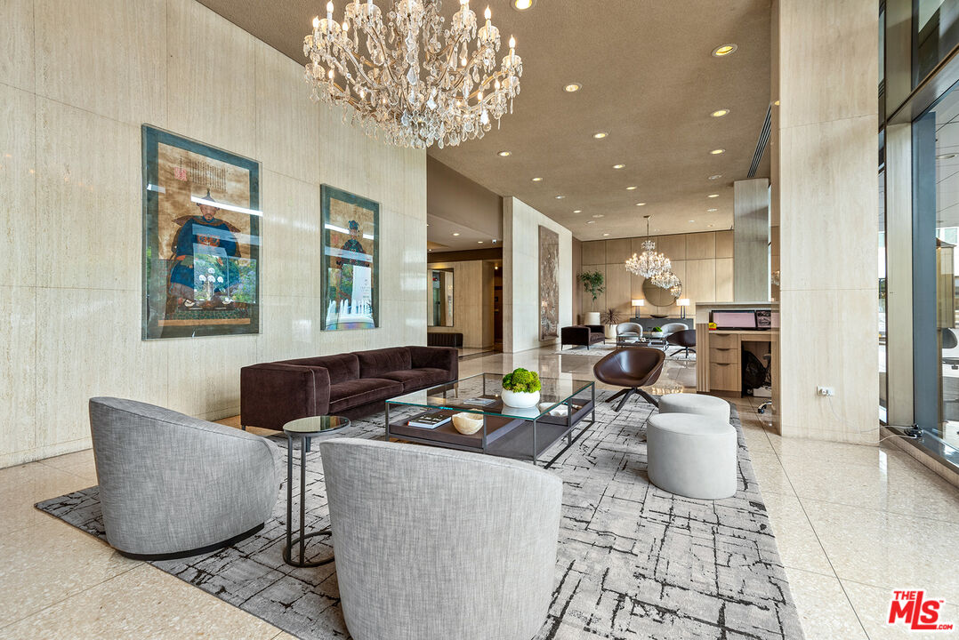 2222 Avenue Of The Stars Unit: 2503