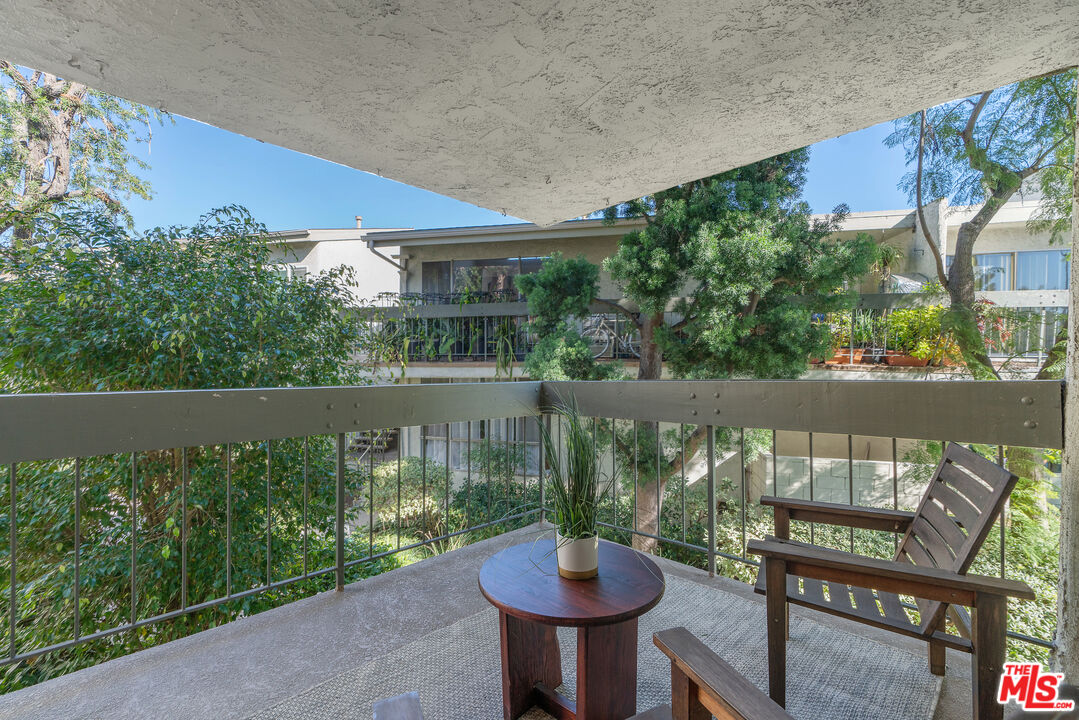 4900 Overland Ave Unit: 243