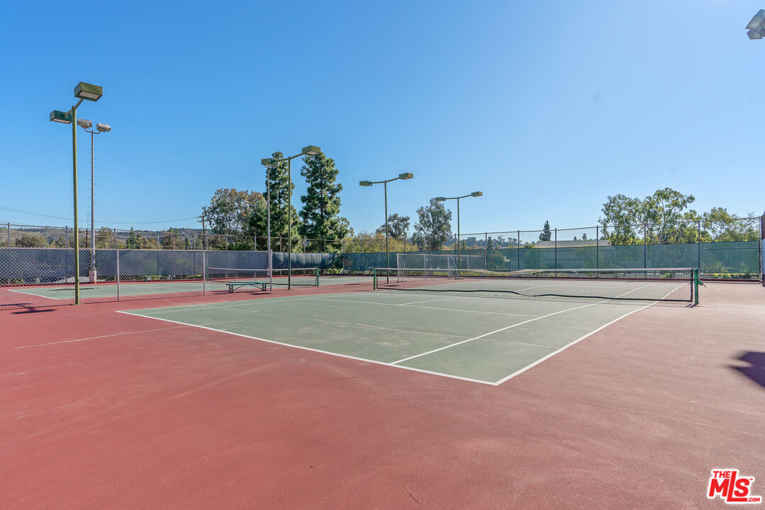 4900 Overland Ave Unit: 243