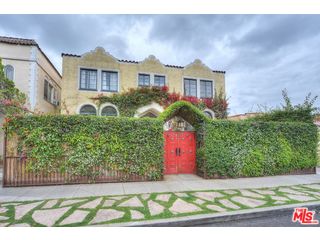 1909 N COMMONWEALTH AVE Unit: 102