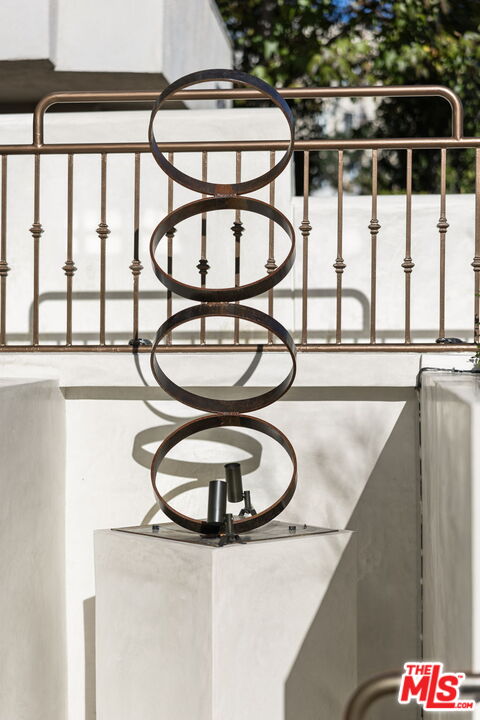 11923 Gorham Ave Unit: 102