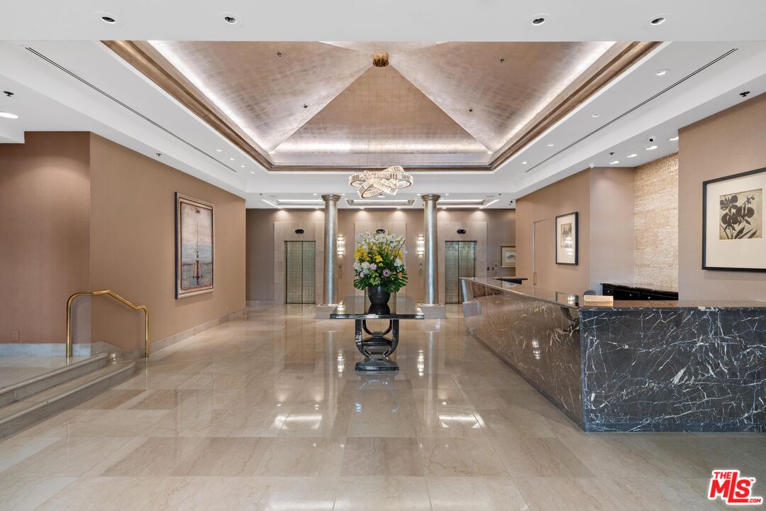 10724 Wilshire Blvd Unit: 406