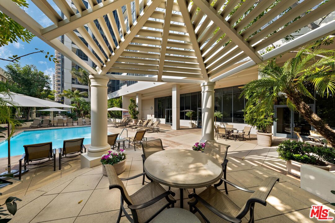 10724 Wilshire Blvd Unit: 406