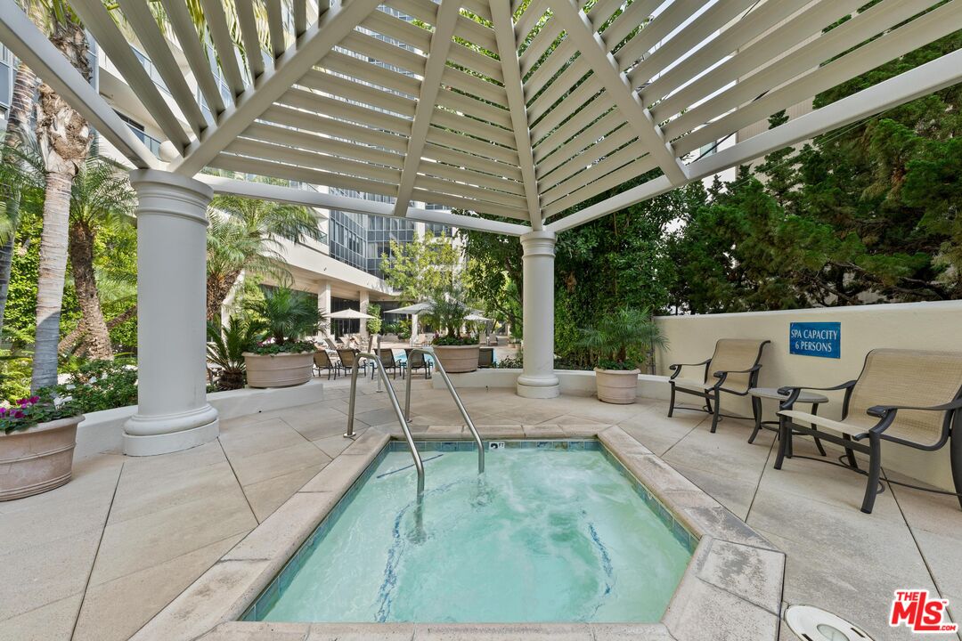 10724 Wilshire Blvd Unit: 406