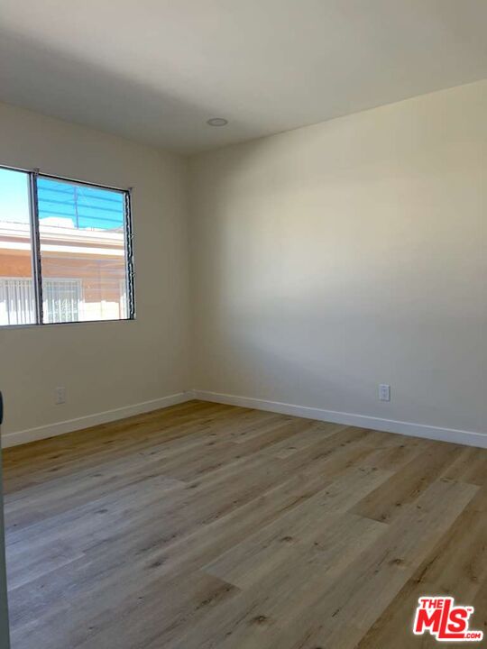 432 S Sherbourne Dr Unit: 4