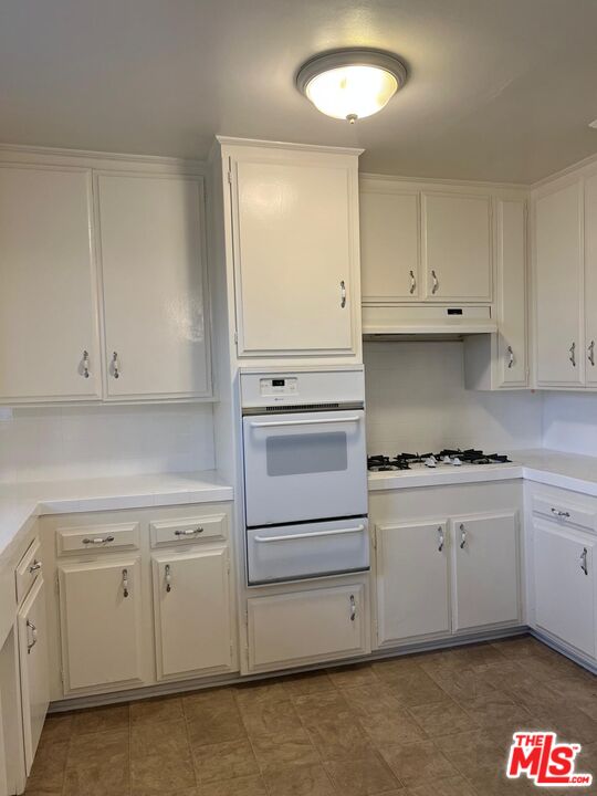 432 S Sherbourne Dr Unit: 1