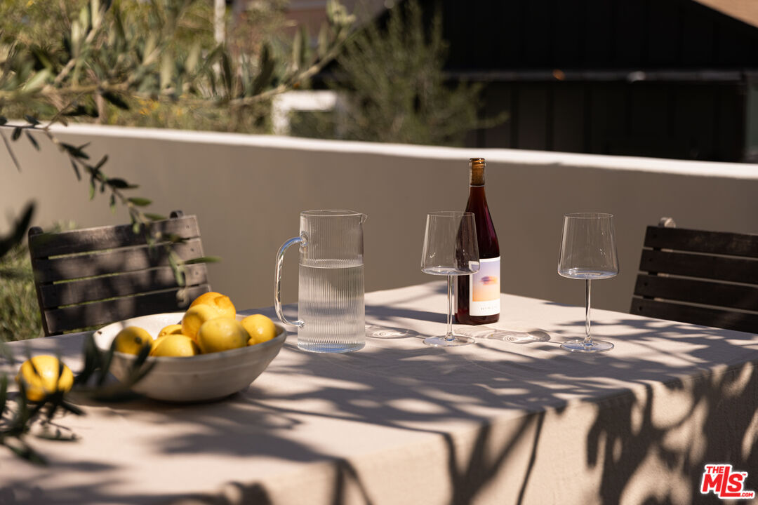 1443 Allison Ave Unit: 1/2