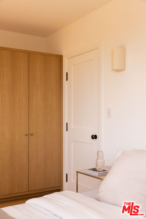 1443 Allison Ave Unit: 1/2