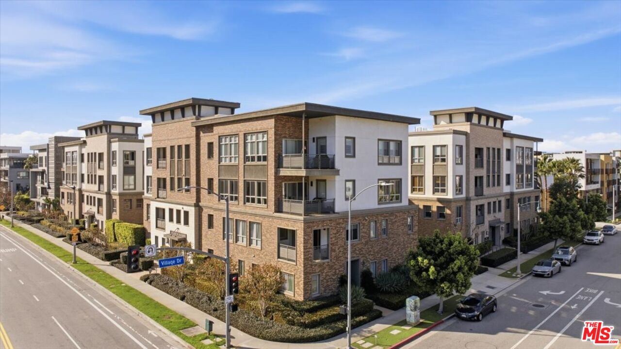 12705 Bluff Creek Dr Unit: 1