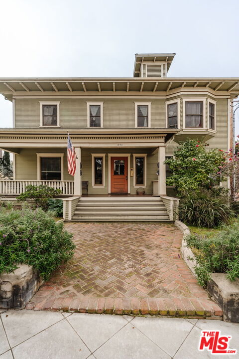 1354 Carroll Ave