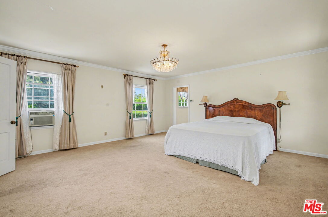 608 Trenton Dr