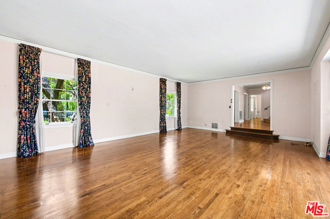 608 Trenton Dr