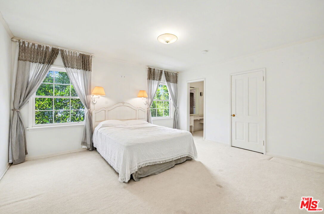 608 Trenton Dr