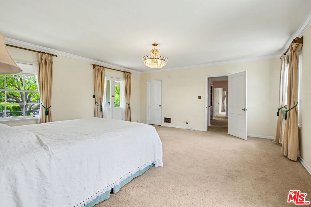 608 Trenton Dr