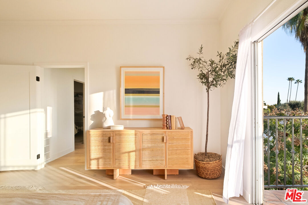 1650 Micheltorena St Unit: C