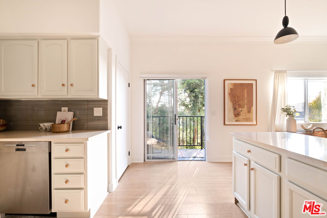 1650 Micheltorena St Unit: C