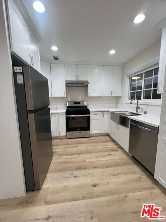 853 S Bedford St Unit: 1