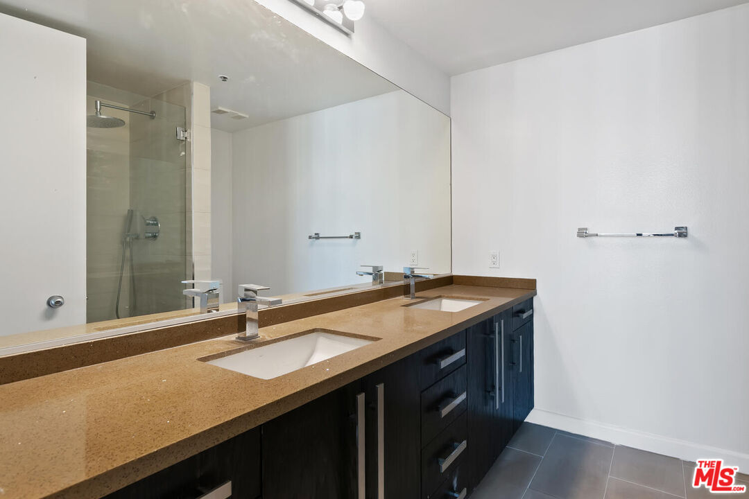 2102 Century Park Ln Unit: 418