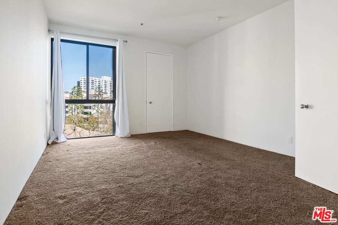 2102 Century Park Ln Unit: 418