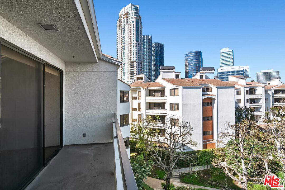 2102 Century Park Ln Unit: 418