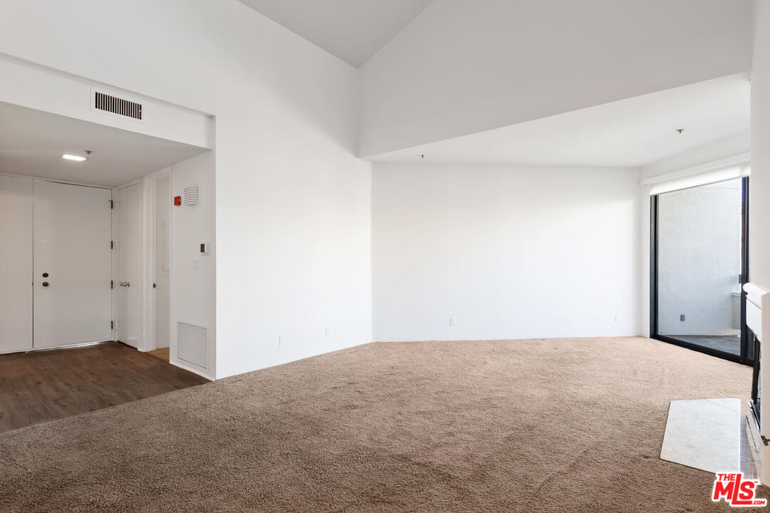 2102 Century Park Ln Unit: 418