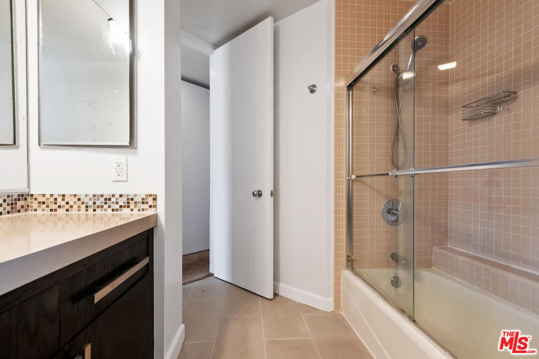 2102 Century Park Ln Unit: 418