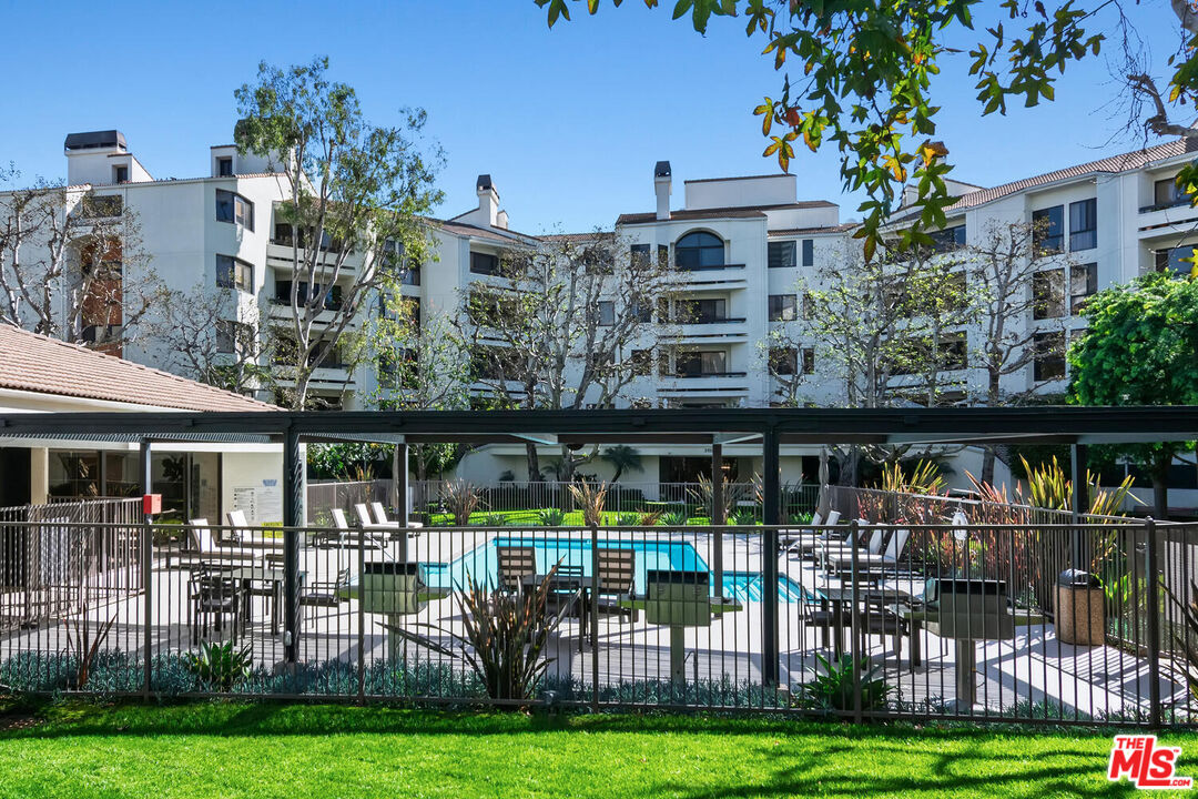 2102 Century Park Ln Unit: 418