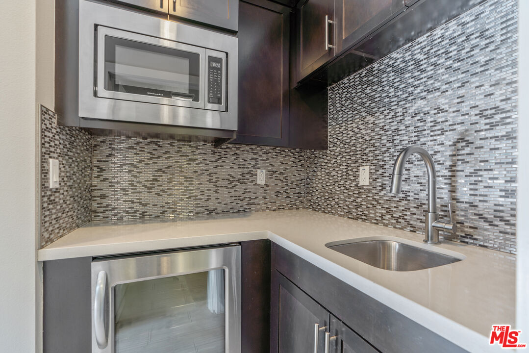 12860 S Seaglass Cir