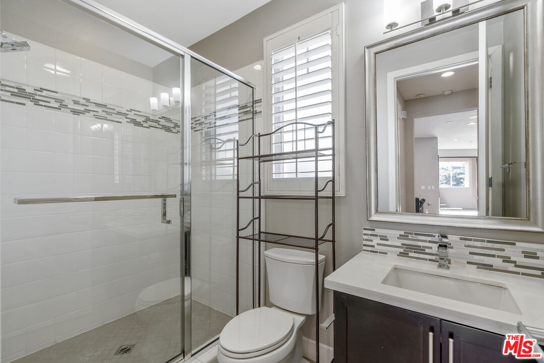 12860 S Seaglass Cir