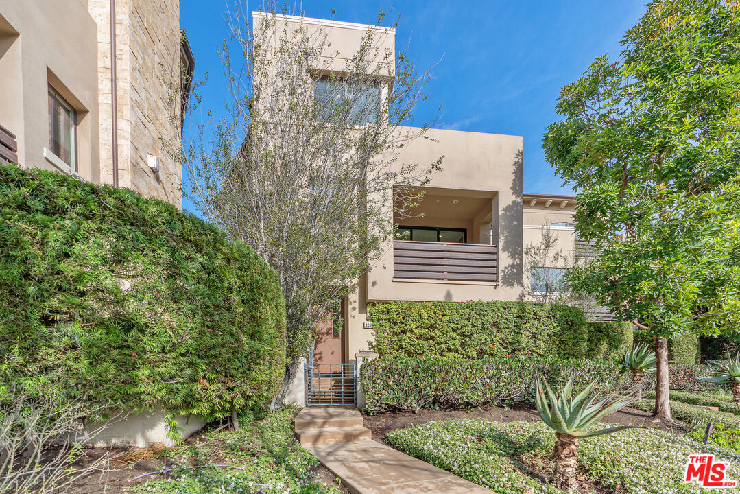 12860 S Seaglass Cir